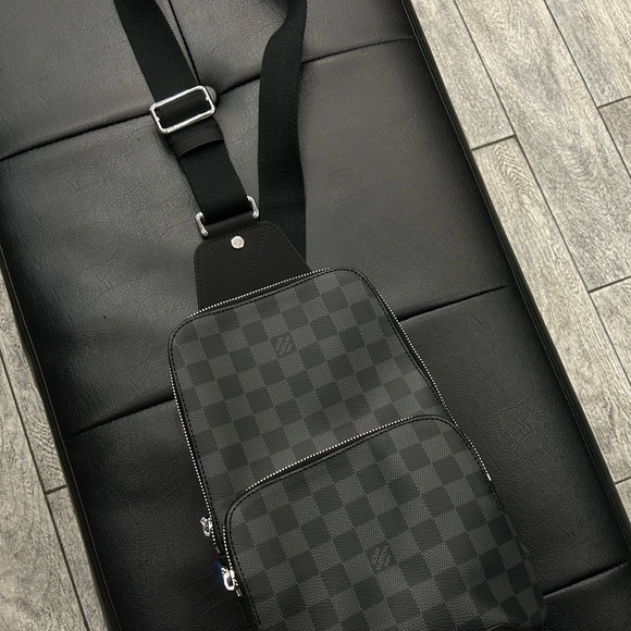 Louis Vuitton Cross body bag